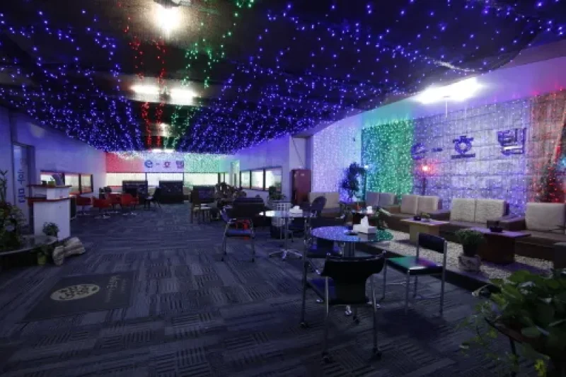 E Hotel - Goodstay  (8/15)
