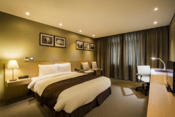 BENIKEA Premier Central Plaza Hotel