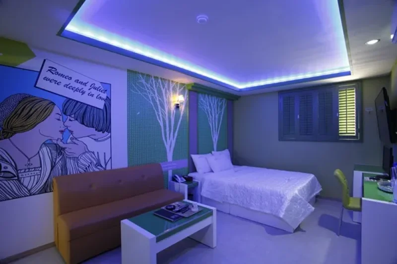 Sharp Hotel - Goodstay  (6/9)
