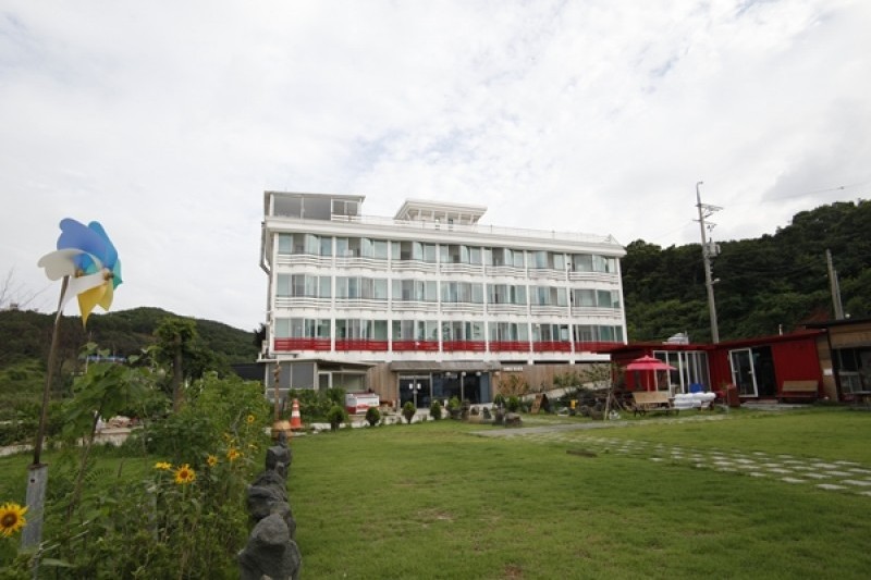 Hawaii beach - Goodstay  (1/23)