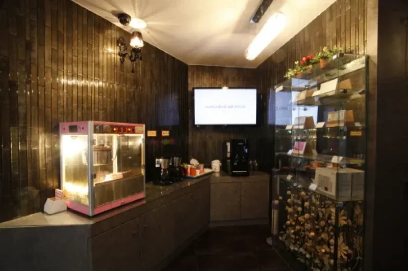 Amber Hotel - Goodstay  (19/19)