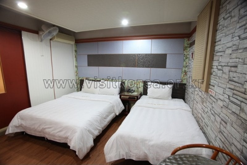 Biking Hotel - Goodstay  (10/11)