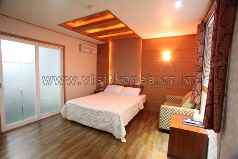 Bobos Motel - Goodstay  (2/13)