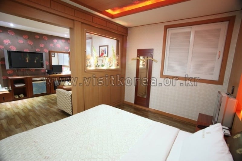 Bobos Motel - Goodstay  (11/13)