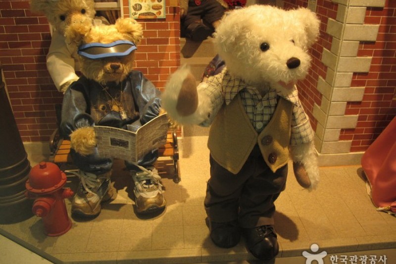 Teddy Bear Museum  (3/49)