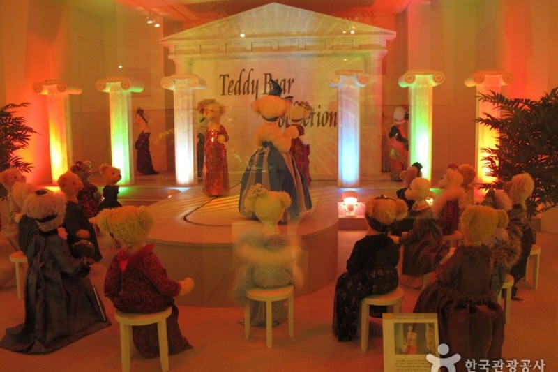 Teddy Bear Museum  (17/49)