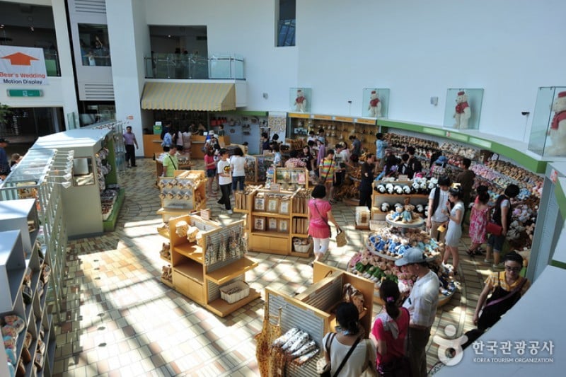 Teddy Bear Museum  (35/49)