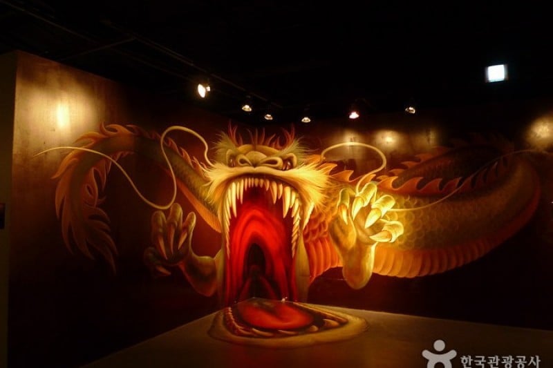 Trick Art Museum KOREA - Jeju Seongeup Branch  (5/34)