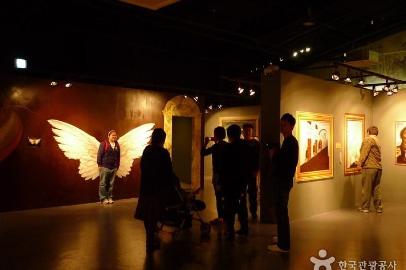 Trick Art Museum KOREA - Jeju Seongeup Branch  (6/34)