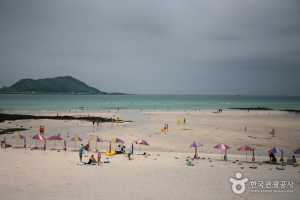 Hyeopjae Beach