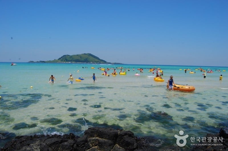 Hyeopjae Beach  (4/5)