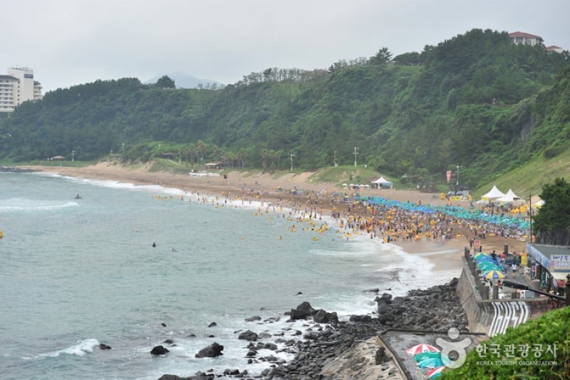 Jungmun Saekdal Beach  (3/7)
