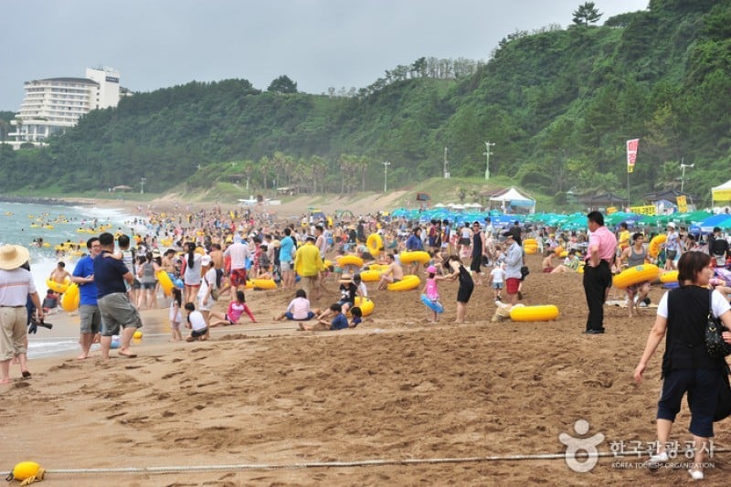 Jungmun Saekdal Beach  (5/7)