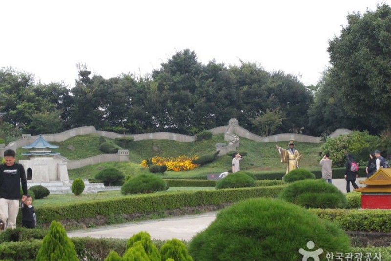 Jeju Soingook Theme Park  (23/41)