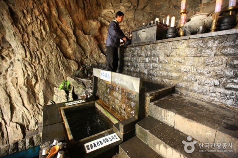 Sanbanggulsa Grotto  (4/11)