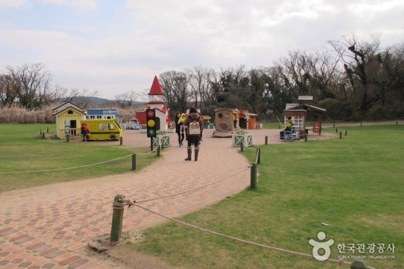 Eco Land Theme Park  (33/38)