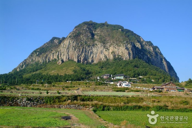 Sanbangsan Mountain  (8/14)
