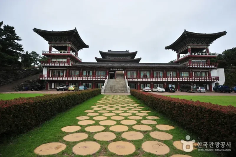 YakchunsaTemple  (5/16)