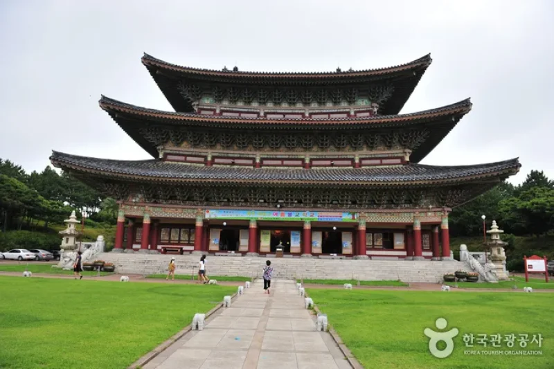 YakchunsaTemple  (7/16)