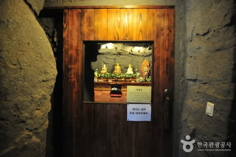 YakchunsaTemple  (10/16)