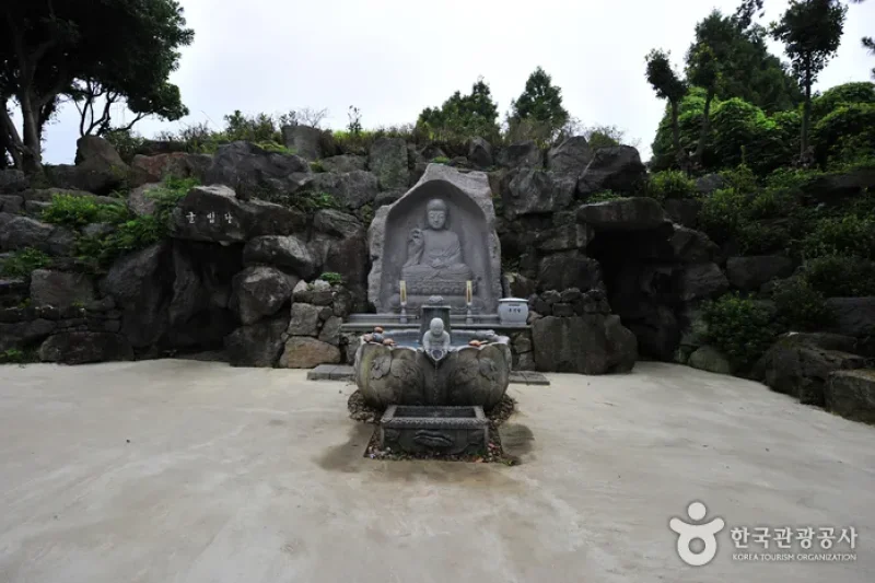 YakchunsaTemple  (11/16)