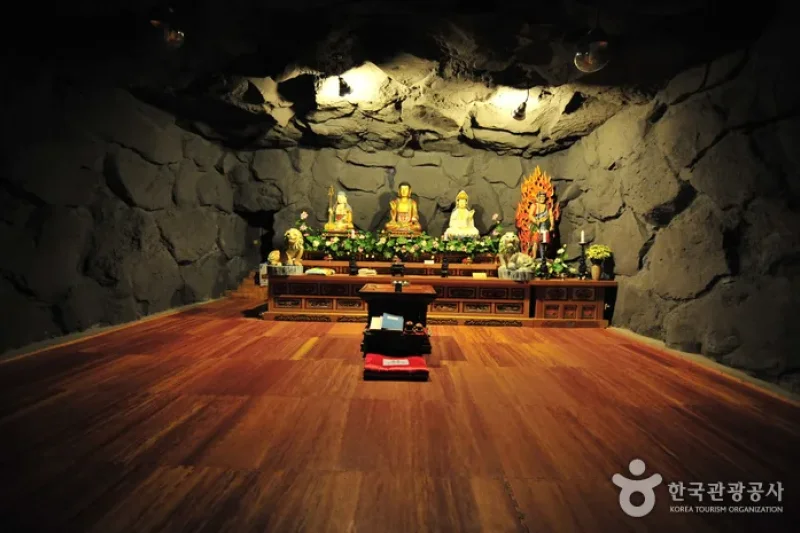 YakchunsaTemple  (12/16)