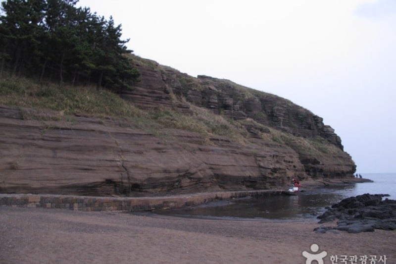 Yongmeori Beach  (5/17)