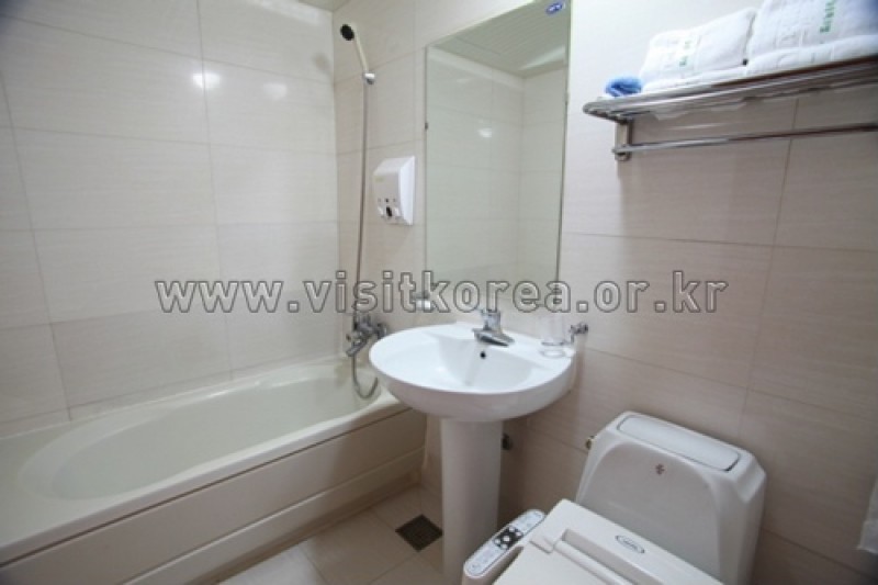 Neulsong Parktel - Goodstay  (2/21)