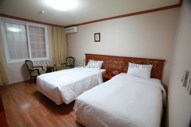 Neulsong Parktel - Goodstay  (3/21)