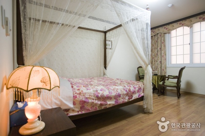 Neulsong Parktel - Goodstay  (17/21)