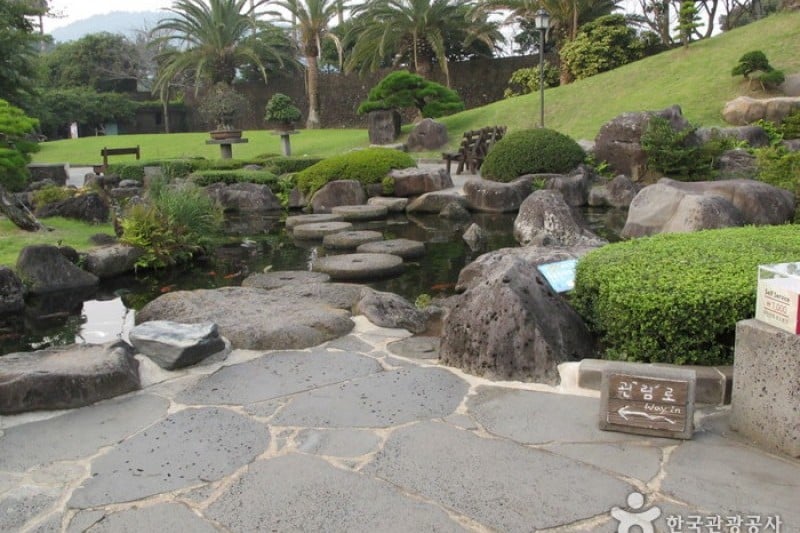 Jeju Bunjae Artpia Museum  (19/27)