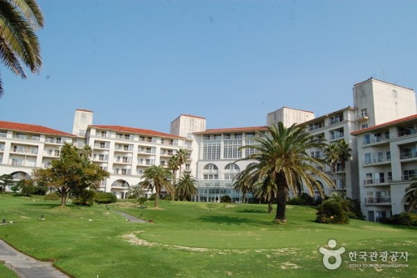 Jeju Shineville Luxury Resort