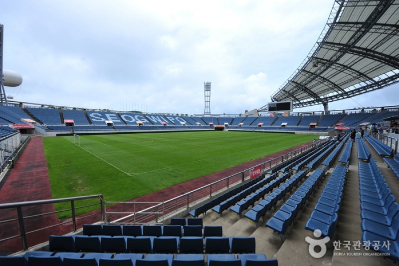 Jeju World Cup Stadium  (2/5)