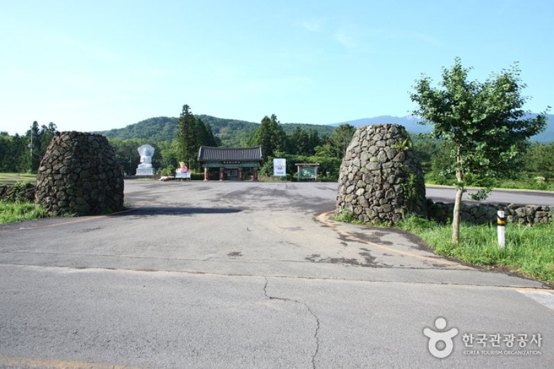Gwaneumsa Temple  (13/15)