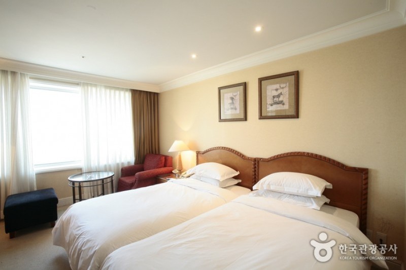 Jeju Oriental Hotel  (15/24)