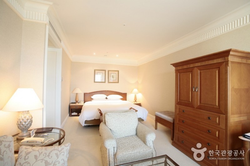 Jeju Oriental Hotel  (21/24)