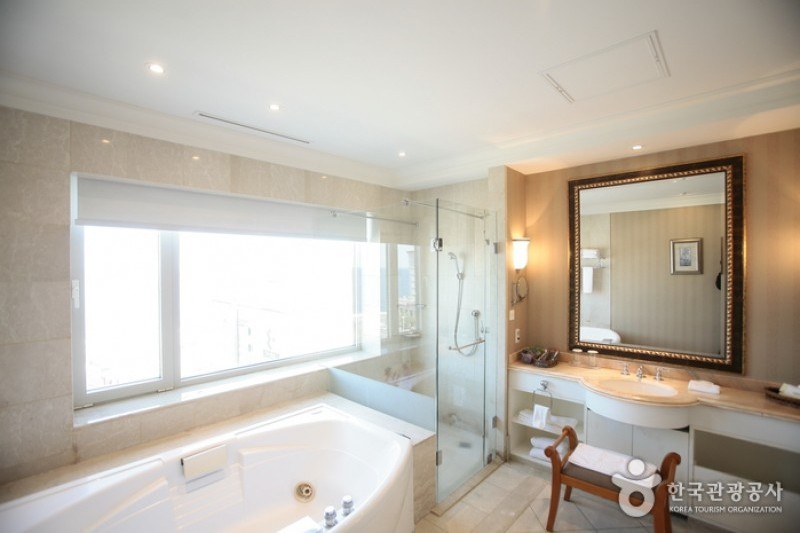 Jeju Oriental Hotel  (23/24)