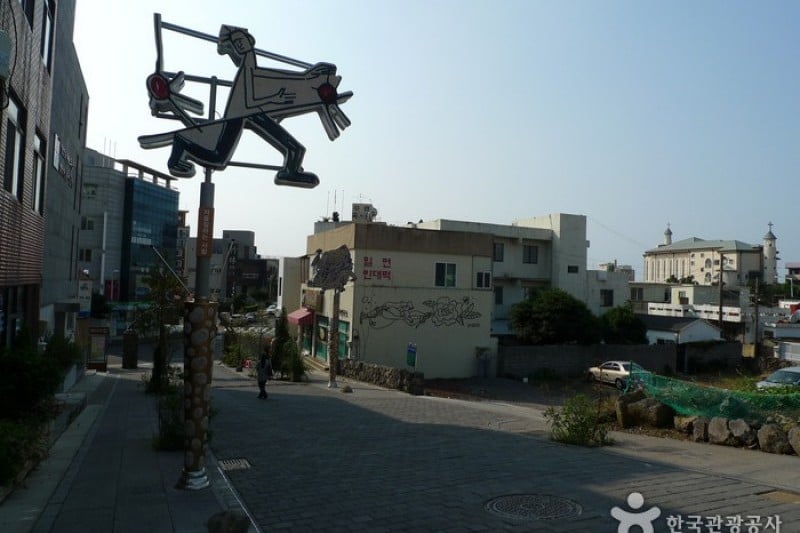 Lee Joong Seop Gallery 