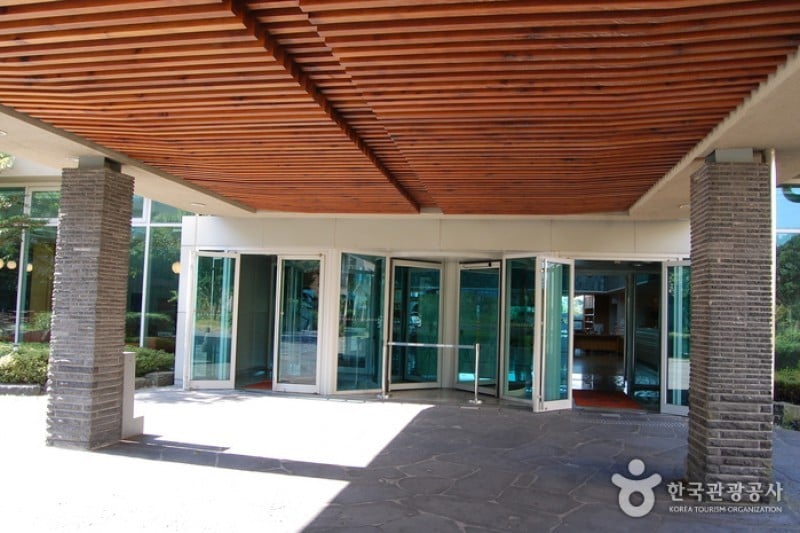 Hanwha Resort - Jeju  (12/45)