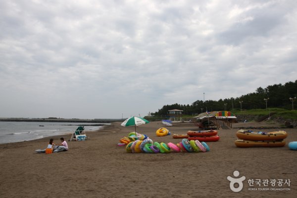 Iho Tewoo Beach