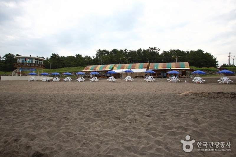 Iho Tewoo Beach  (4/6)