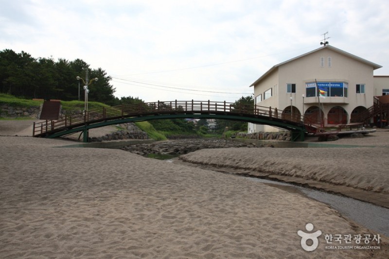 Iho Tewoo Beach  (5/6)
