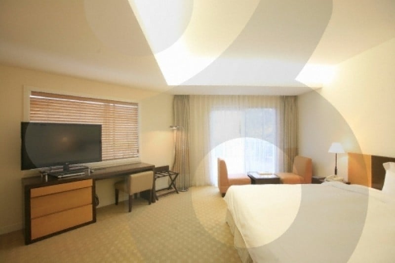 The Suites Hotel  (31/40)