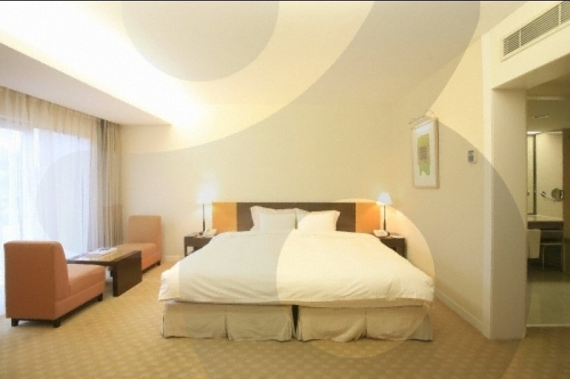 The Suites Hotel  (32/40)