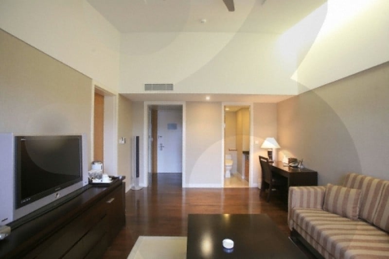 The Suites Hotel  (37/40)