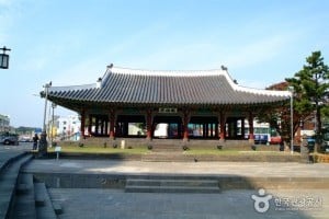 Jeju Gwandeokjeong Pavilion 