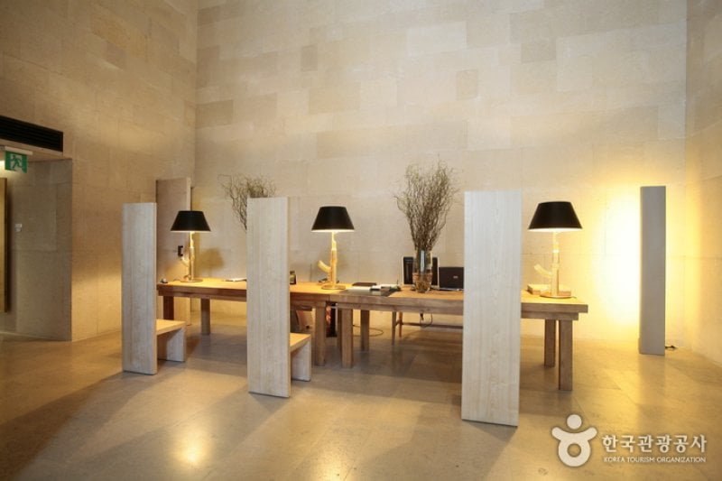 Baume Couture Boutique Hotel  (12/44)