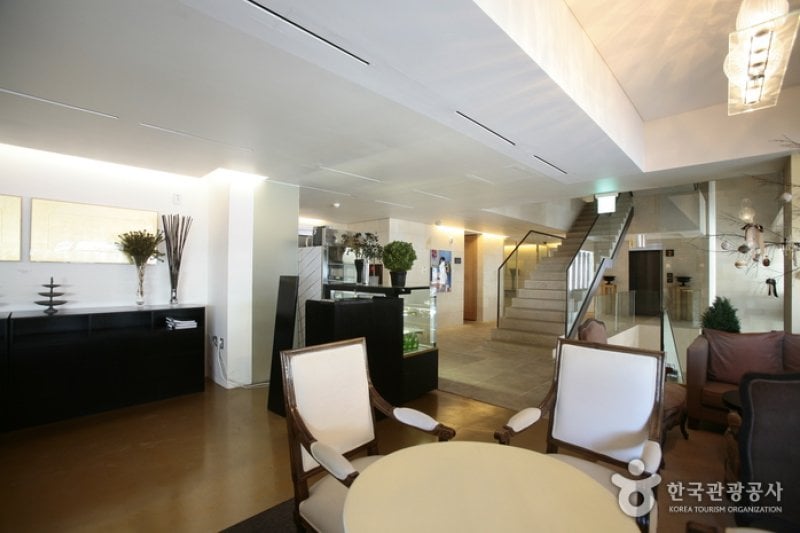 Baume Couture Boutique Hotel  (19/44)
