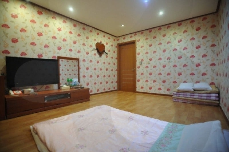 HOTEL EJ -Goodstay  (11/16)