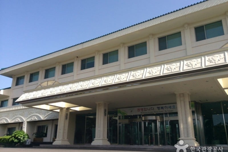 Jeju Hana Hotel  (1/4)